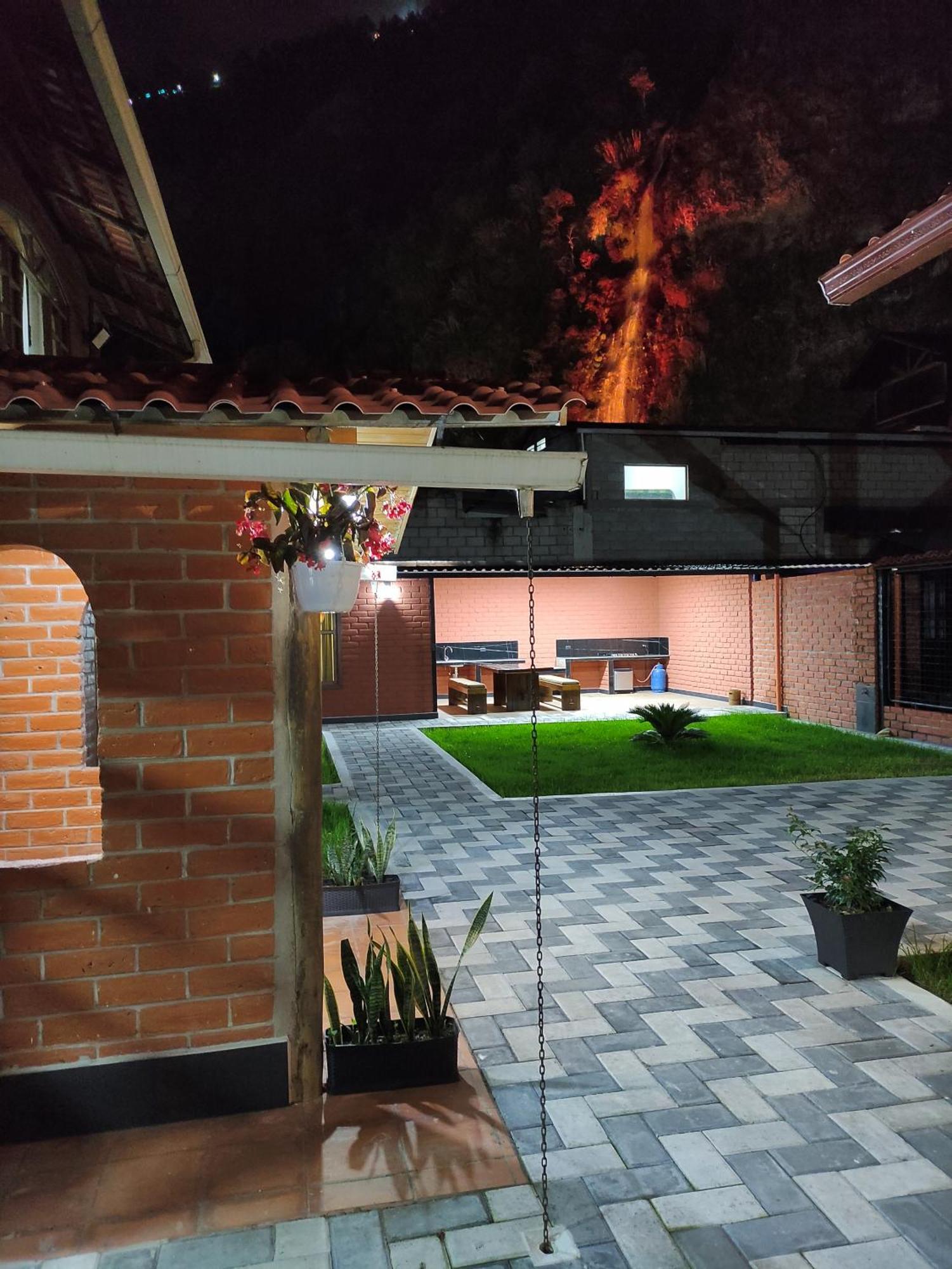Refugio De La Virgen Villa Baños Екстериор снимка
